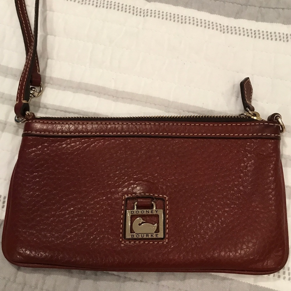 Dooney & Bourke leather wristlet